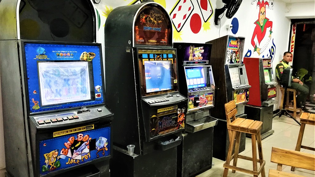 Coljuegos con apoyo de la Policía Nacional, retiró 80 máquinas tragamonedas ilegales en Tolima, Magdalena y Cundinamarca