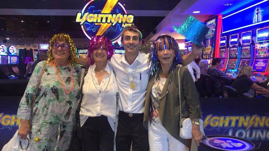 El nuevo Lightning Link™ Lounge juega un papel central en el rediseño de JOA Royal Casino Cannes-Mandelieu