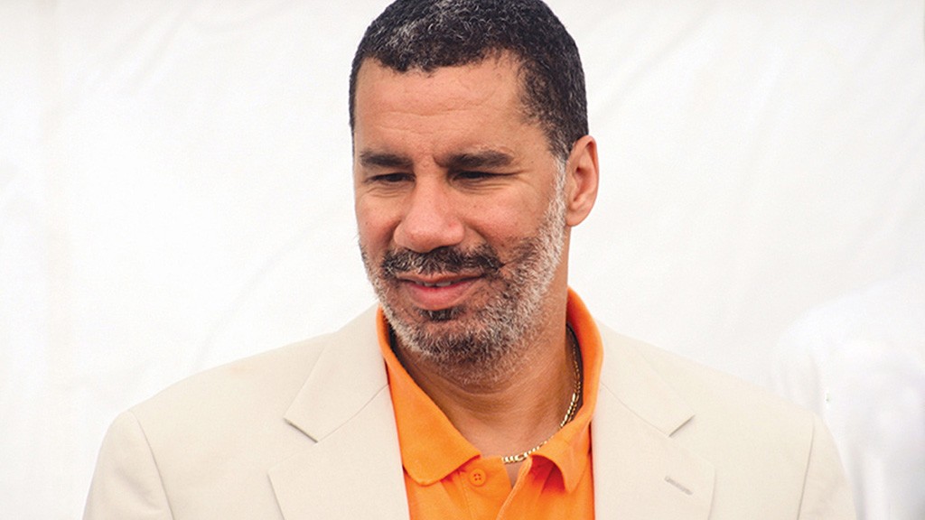 Ex Gobernador Paterson lidera la iniciativa para un casino en Nueva York