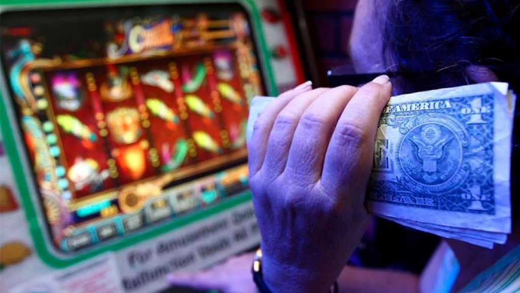 La Compañía de Turismo reporta alza en ingresos de tragamonedas y “room tax”