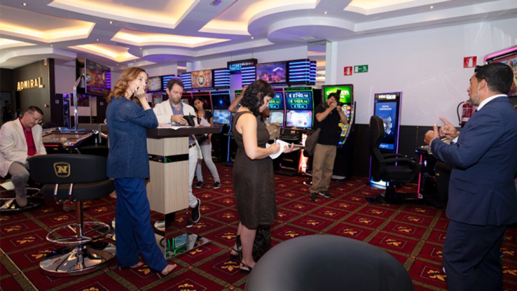 Los medios del sector visitan las instalaciones de Novomatic Spain