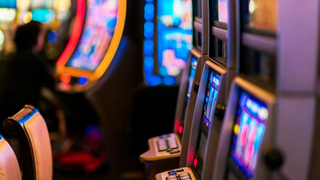 Licenses granted to operate slots in Puerto Rico to be investigated