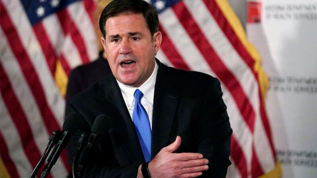 Bill to legalize sports betting heads to Arizona governor