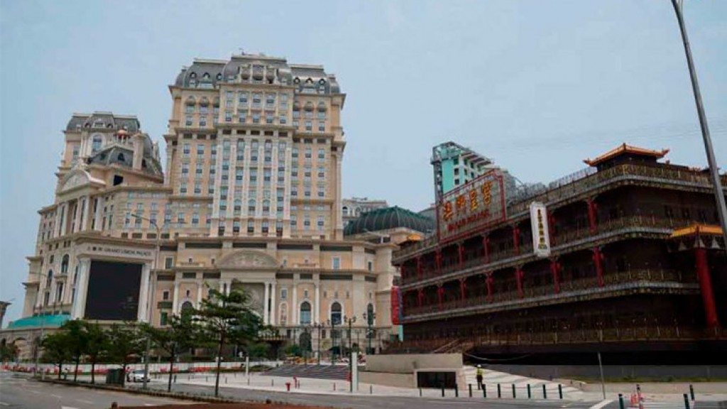 Grand Lisboa Palace to open with 300 gaming tables, focus on high-end: SJM