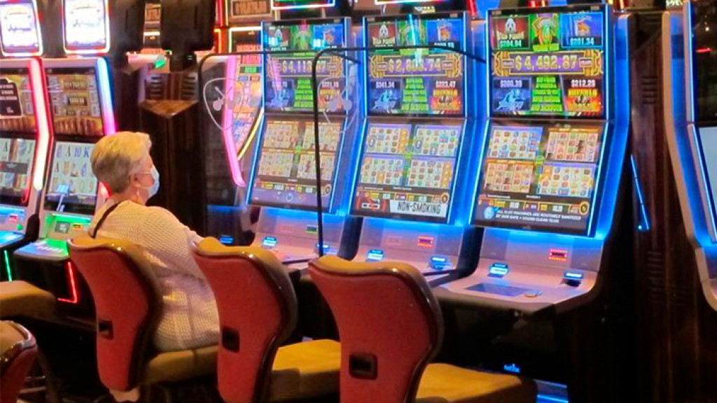 US casinos match best quarter ever; post-COVID hopes rise