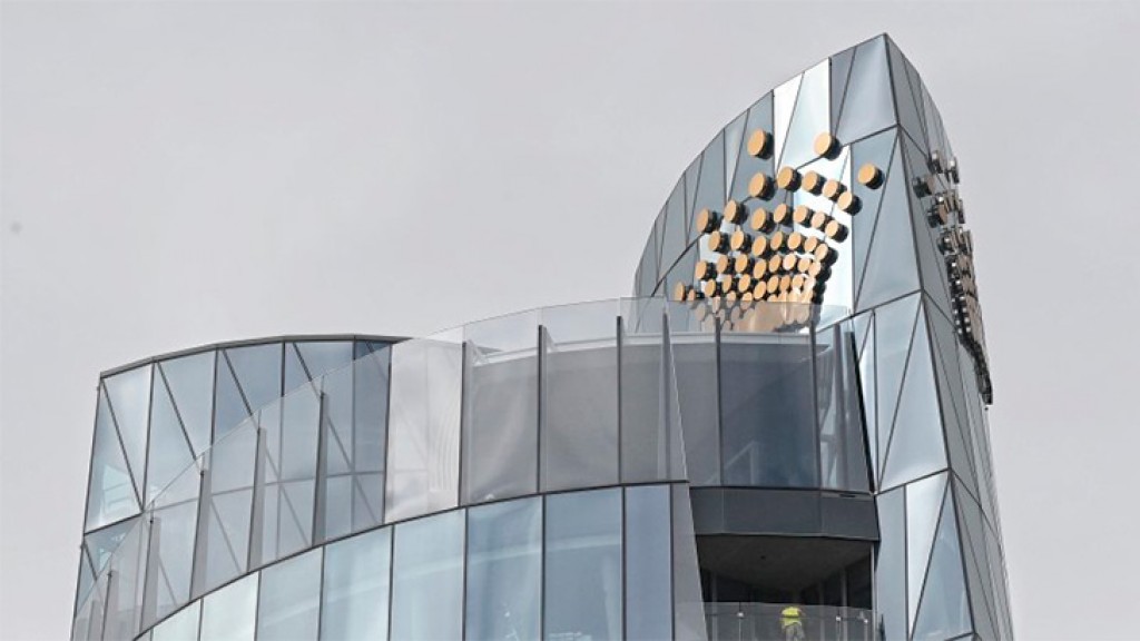 Crown on track to start gambling at Sydney casino within months