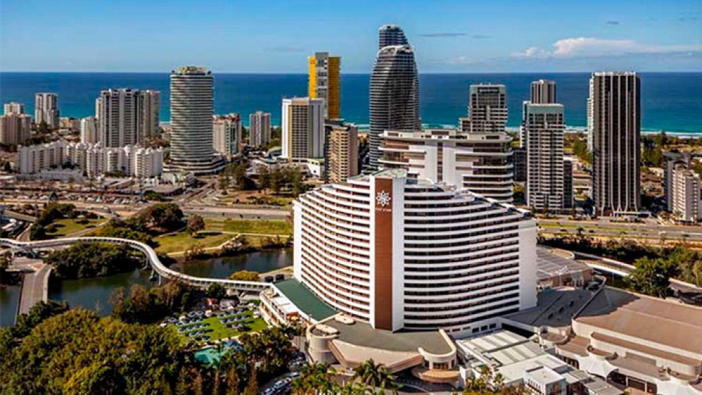 Star, Crown CEOs hold first meeting over potential merger