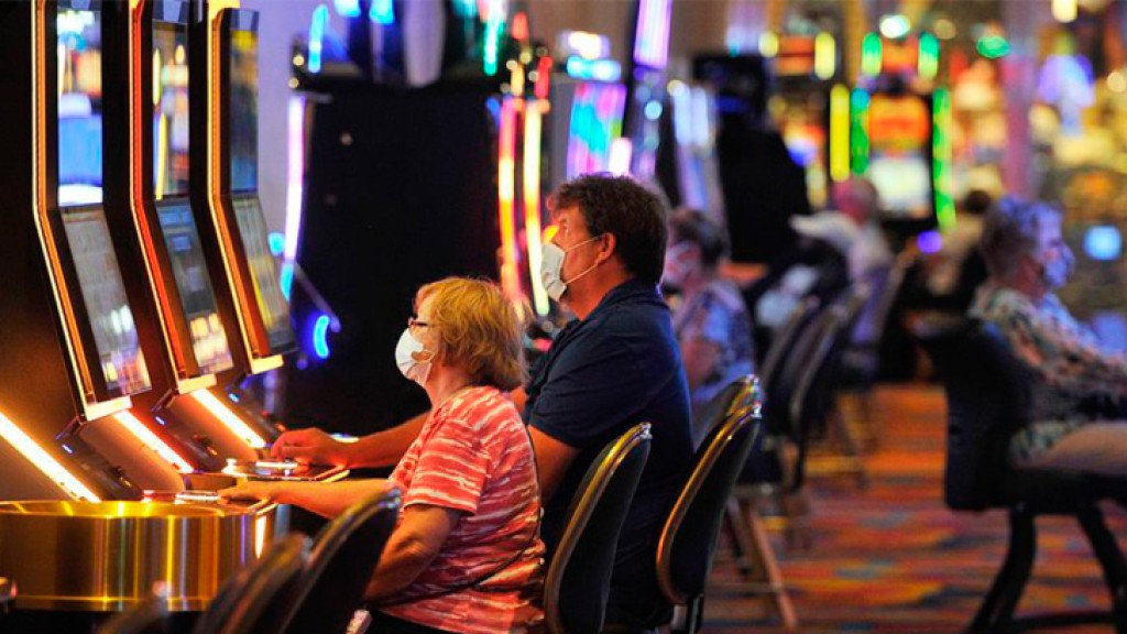 Ohio casinos and racinos posted a combined $194.3 million in August