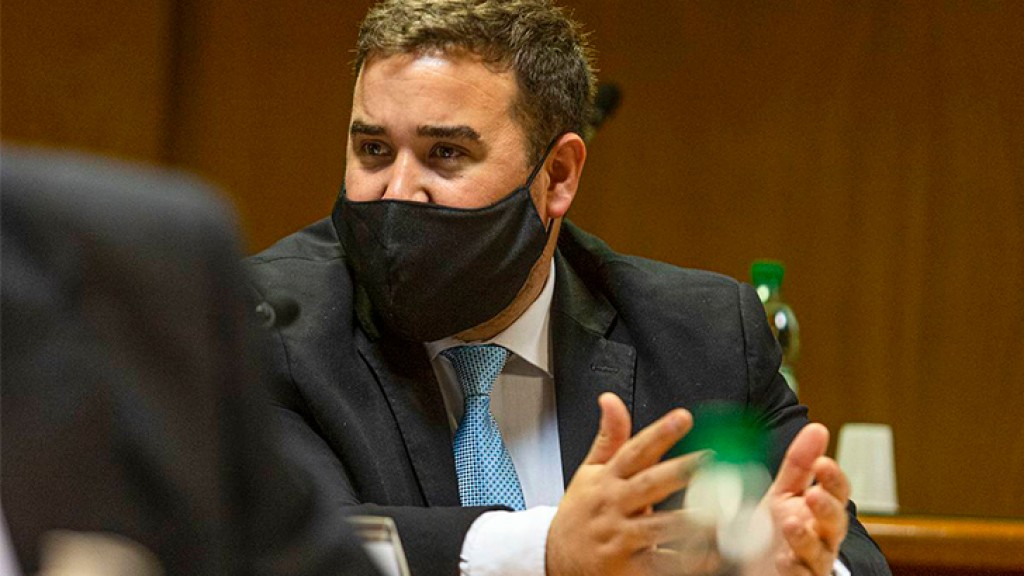 Uruguay: Government proposal to regulate online casinos considered incomplete