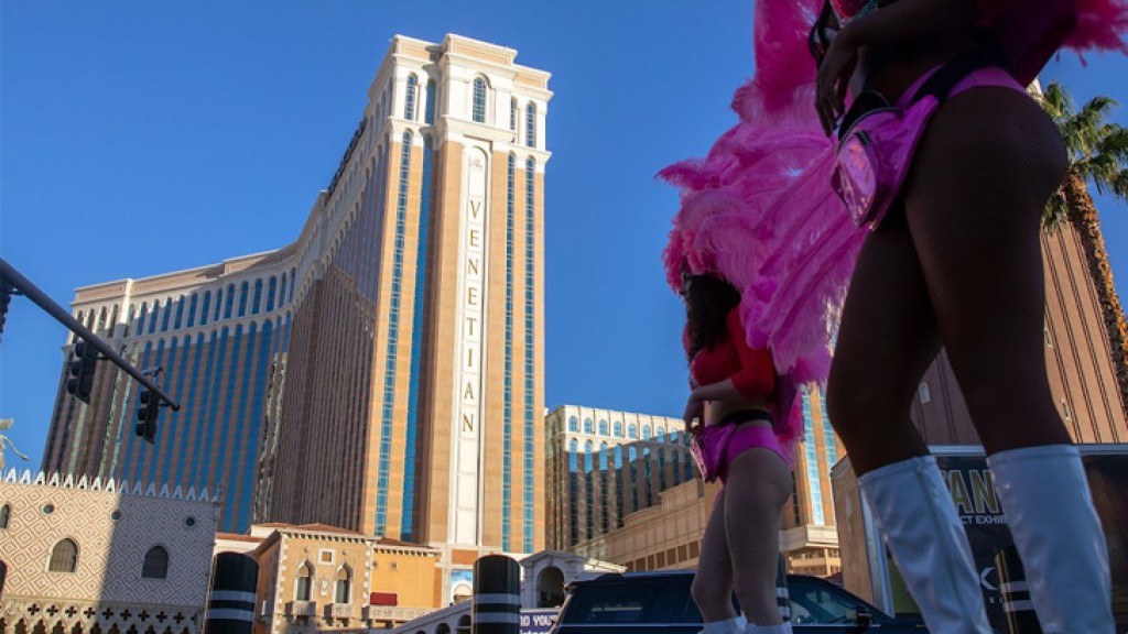 Apollo seeks approval for return to Las Vegas in $6.25B Sands deal