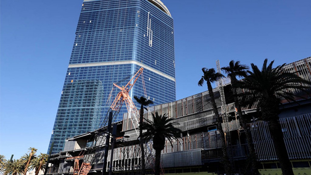 Crane in air at under-construction Fontainebleau Las Vegas