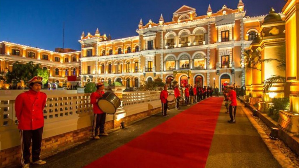 Nepal orders closure of two casinos for failure to pay royalties