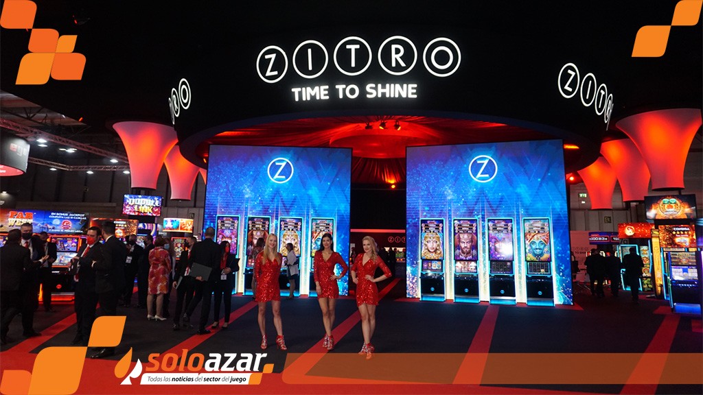 ´Our booth in FIJMA was the perfect scenario to present our new family of GLARE cabinets:´ Sebastián Salat, Zitro