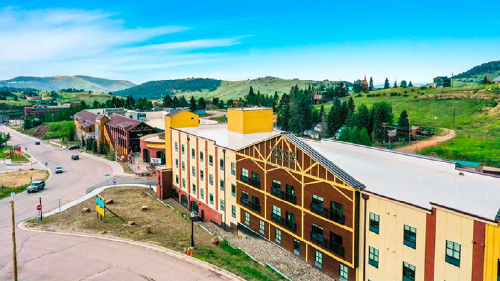 Texas billionaire restaurant mogul buying Cripple Creek casino