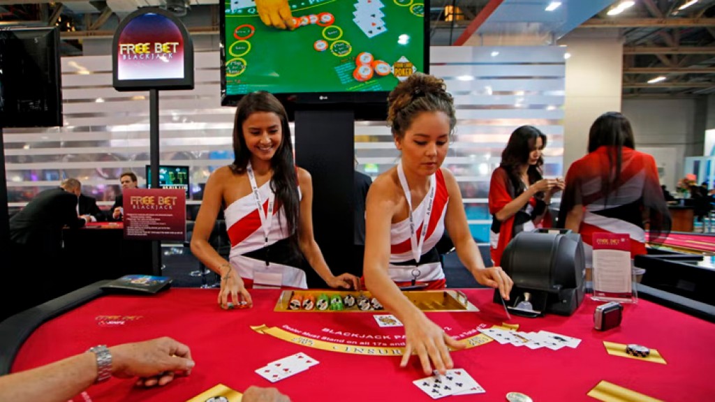 ´Las Vegas of Asia´ tells casinos to grow beyond gambling