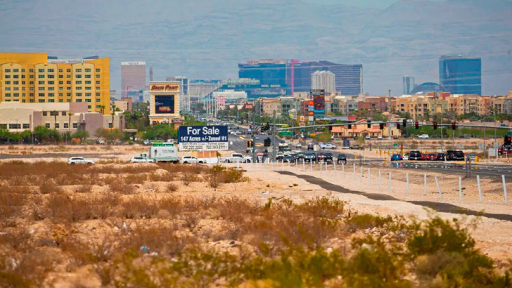 Station Casinos buys 126 acres south of the Las Vegas Strip