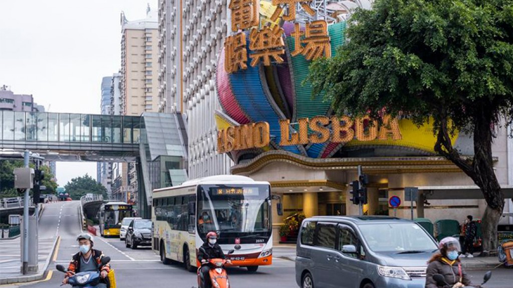 Macau says mainland China tour groups set to resume in November