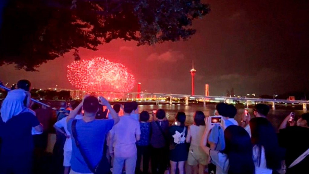 Sixty-five thousands tourist arrivals in first two days of National Day Golden Week