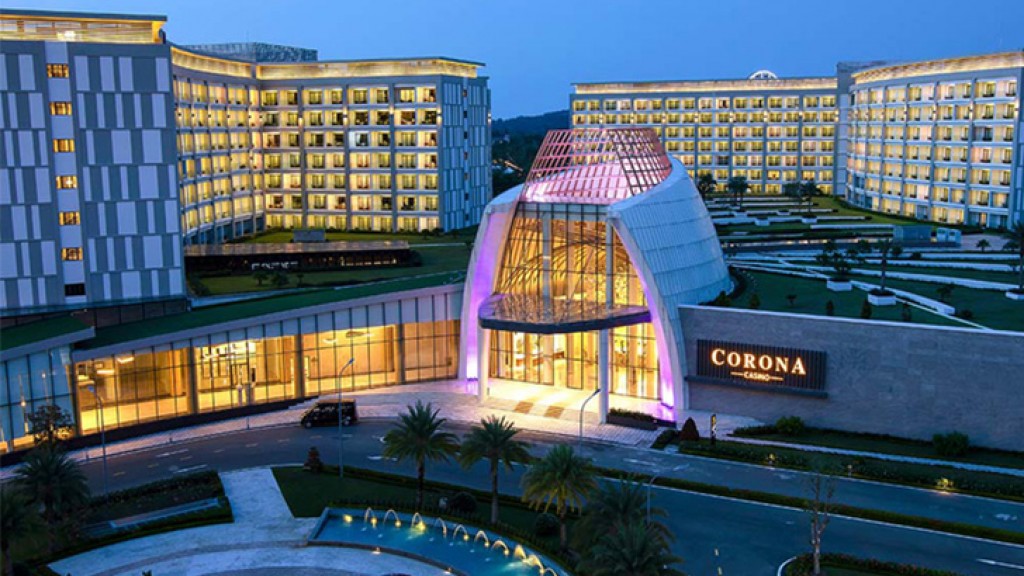 Let Vietnamese gamble at Phu Quoc casino another 2 years: finance ministry