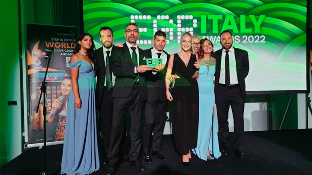 WorldMatch wins Best Mobile Supplier