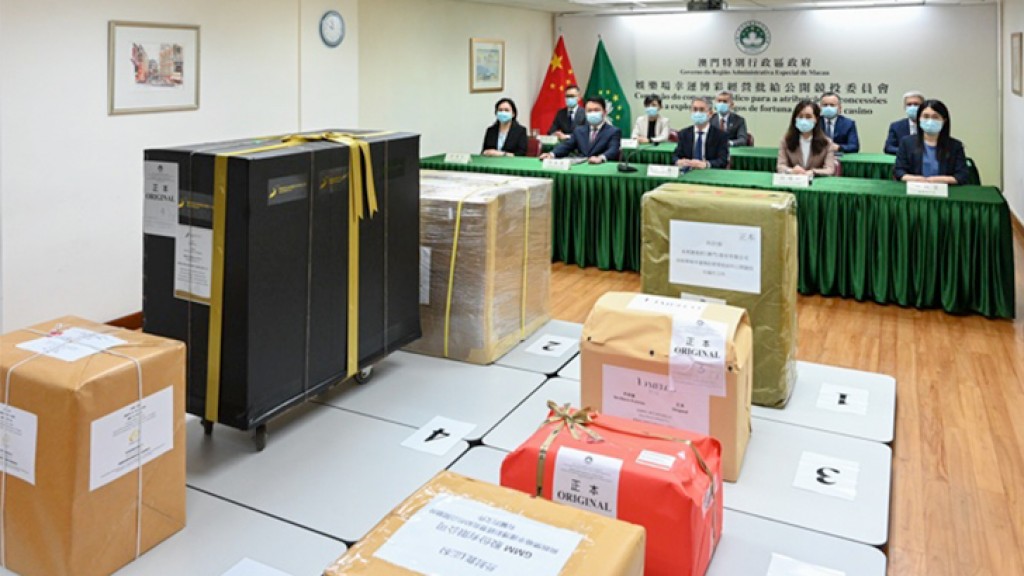 Commission continues negotiations with seven concession bidders