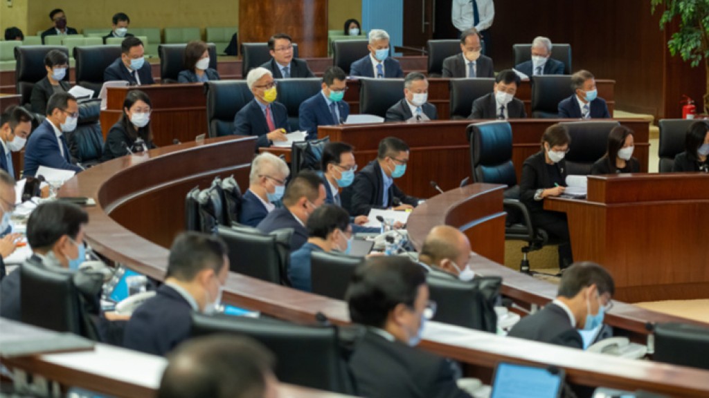 Macau to ditch ´gambling hub´ image in next decade – Secretary