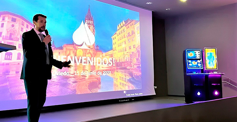 ‘RFÉNIX’ y ‘RFLASH’ de R. Franco se suben a lo más alto del podio en el Museo y Circuito Fernando Alonso de Asturias