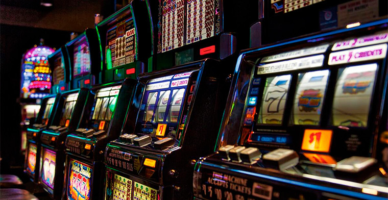 Concerns in Australia after 125 documents missed in pokies probe
