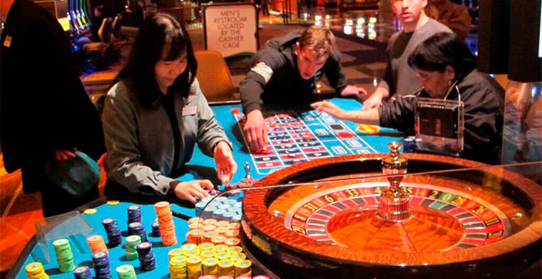 Senator and colleagues voice opposition to election gambling proposal