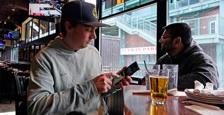 Sports betting generates US$ 4.55 M in tax revenue for Massachusetts in August