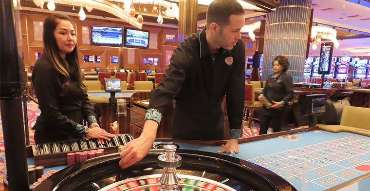 US casinos have their best July ever, winning nearly $5.4B from gamblers