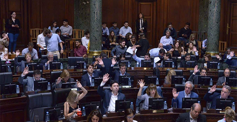 Operators in Chile show their discontent over the online betting bill