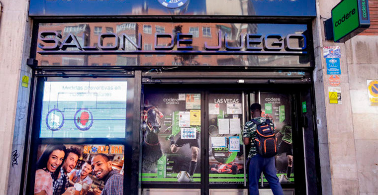 El Parlamento de Cantabria insta al Gobierno a revisar las distancias entre salones de juego para evitar concentración excesiva