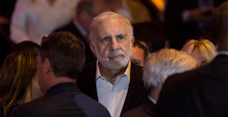 Carl Icahn holds a significant stake in Caesars Entertainment