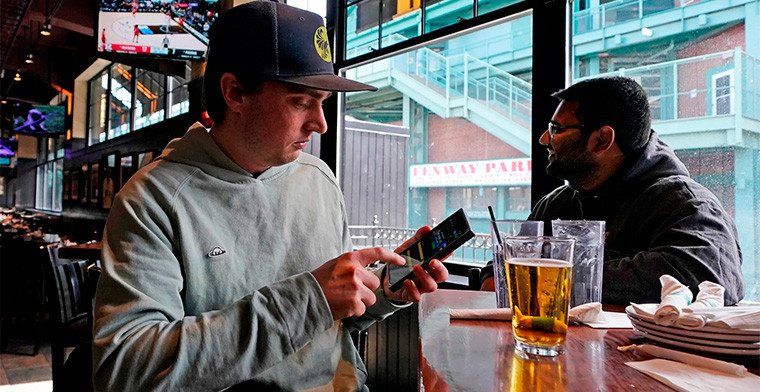 North Carolina sports wagers well over $1 B in first months under new law