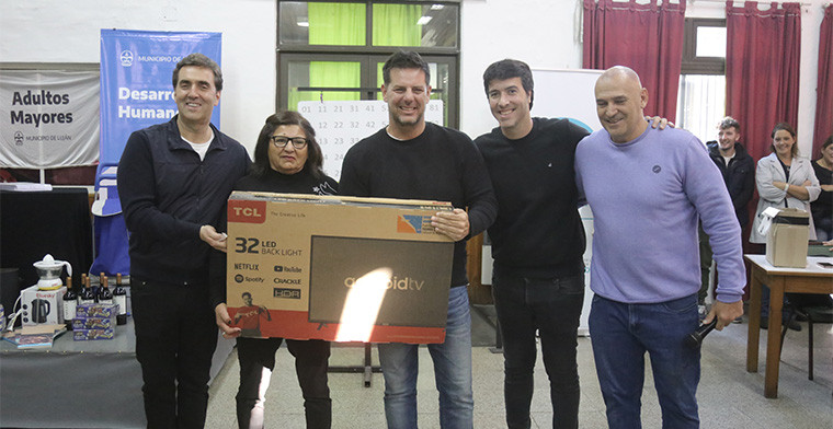 Más de 120 adultos mayores participaron de un bingo recreativo en la Provincia de Buenos Aires