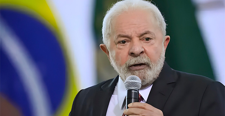 Lula could sanction gambling although he opposes