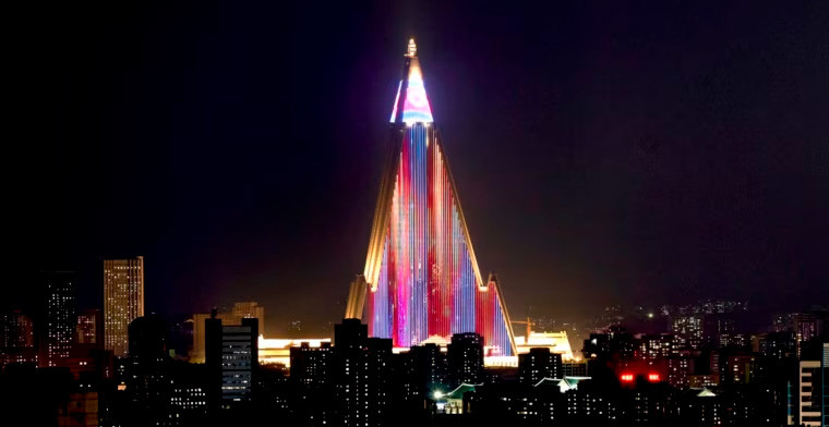 North Korea to Auction Gambling Rights for Vacant 105-Story Ryugyong Hotel in Pyongyang
