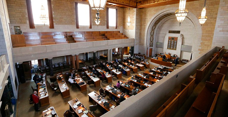 Nebraska Legislators Mull Online Sports Betting Bill in Committee Hearing
