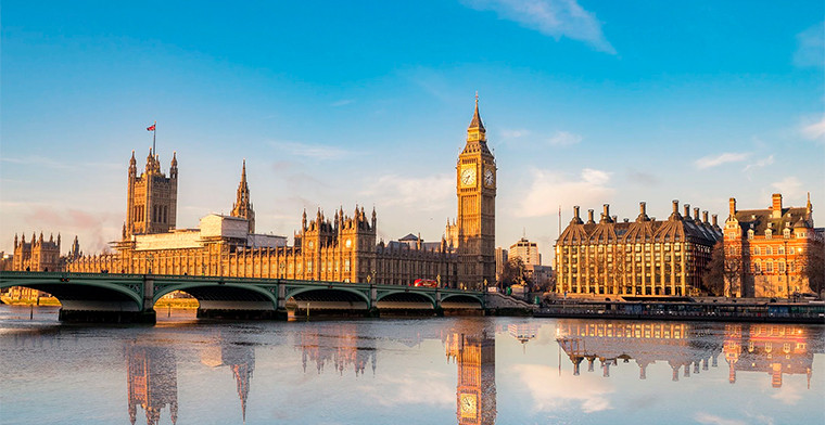 Los nuevos parlamentarios encabezan la lista de invitados de MERKUR UK mientras la empresa lanza un programa de participación política