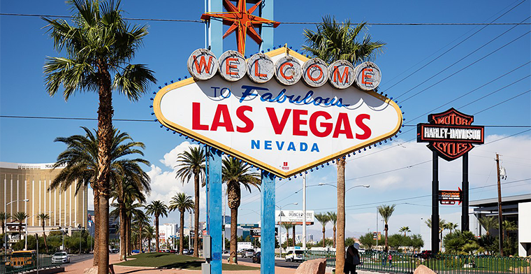 Crown Resorts To Bid $2B For Las Vegas Cosmopolitan Resort and Casino