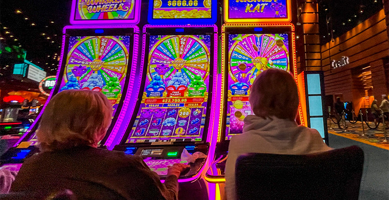 Casino workers ask New Jersey Supreme Court to take up smoking ban case