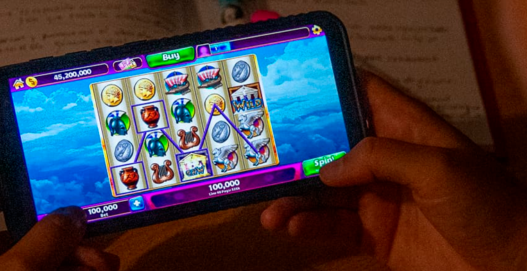 Las apuestas en línea y juegos de tigrinho responsables de que los brasileños no logren graduarse