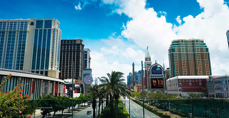 Gaming revenues in Macau dropped 39% over past week on post-holiday lull, said analysts