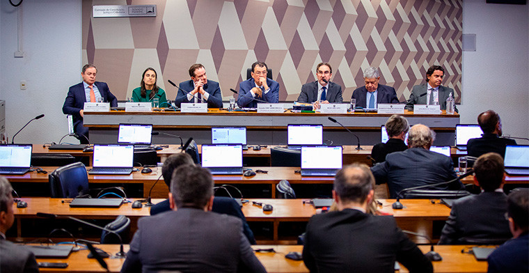 Brazil: Secretaries of the Ministry of Finance took part in public hearing in the Senate Constitution and Justice Committee