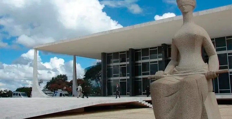 Brasil busca restringuir apuestas por internet a beneficiarios de programas sociales