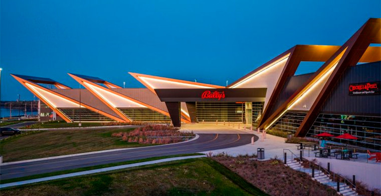 Gaming and Leisure Properties Completes Previously Announced $395 Million Sale Leaseback Transaction