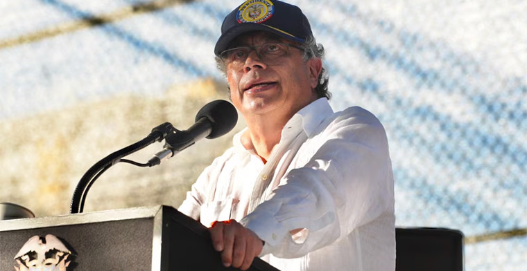 El presidente de Colombia, Gustavo Petro insiste en cobrar constitucionalmente impuestos a juegos de azar para financiar el área de Salud