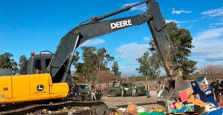 Golpe al juego ilegal: destruyen 133 tragamonedas en México