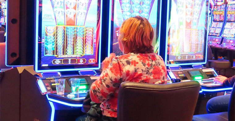 New Jersey  is urged to end casino smoking ban exemption